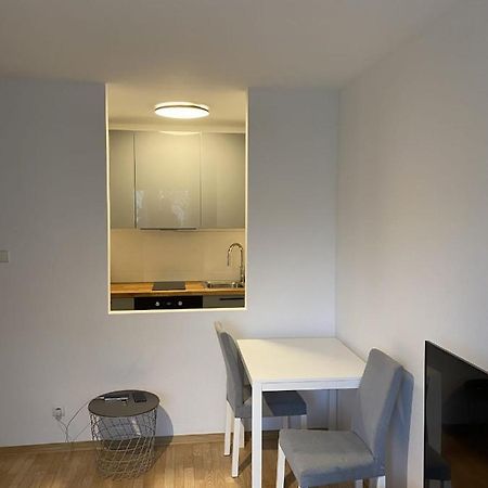 Baley Apartament Warszawa Exteriör bild
